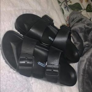 Birkenstock’s Brand new size 9